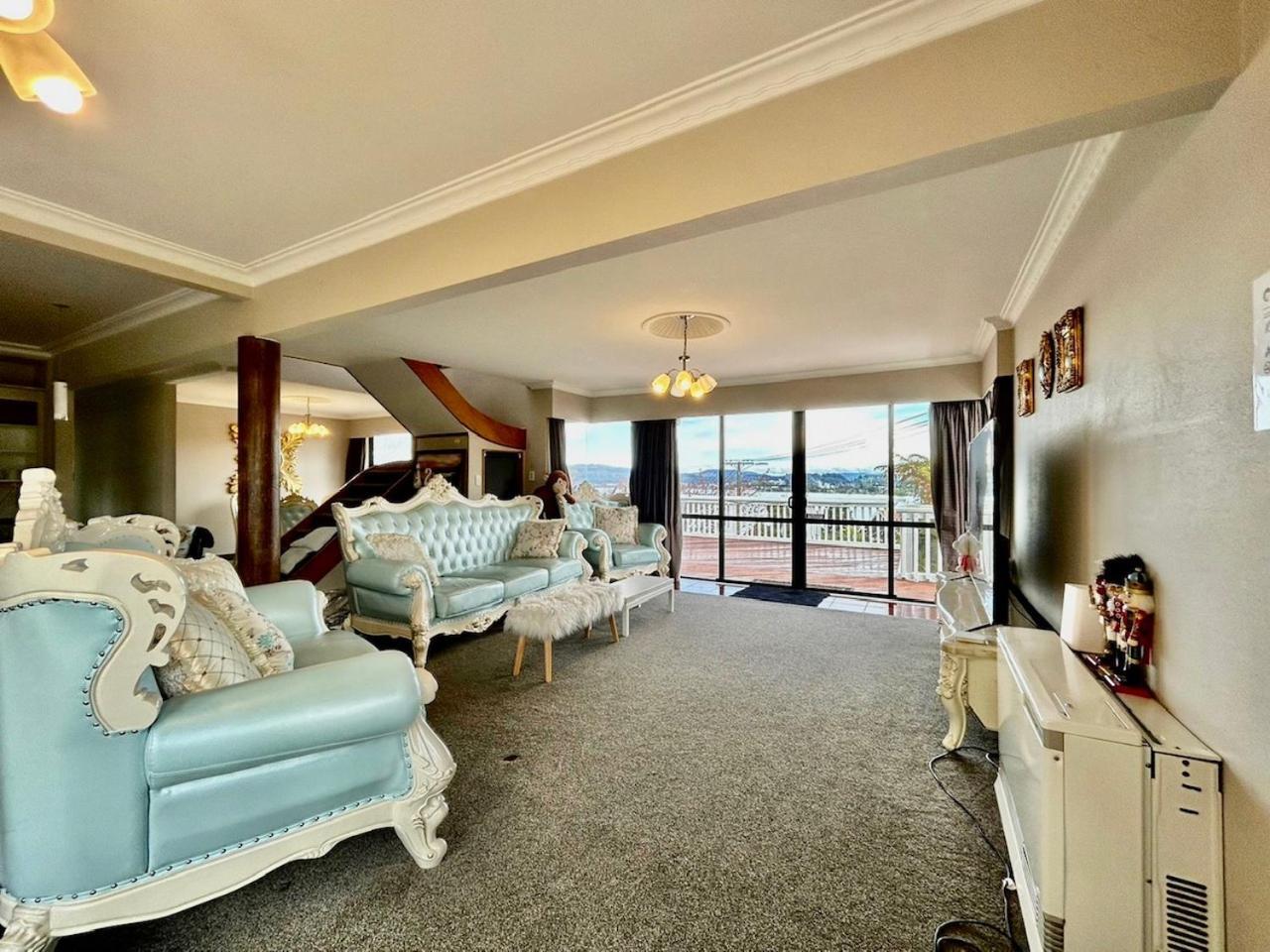 Premium Lake View Home โรโตรัว ภายนอก รูปภาพ