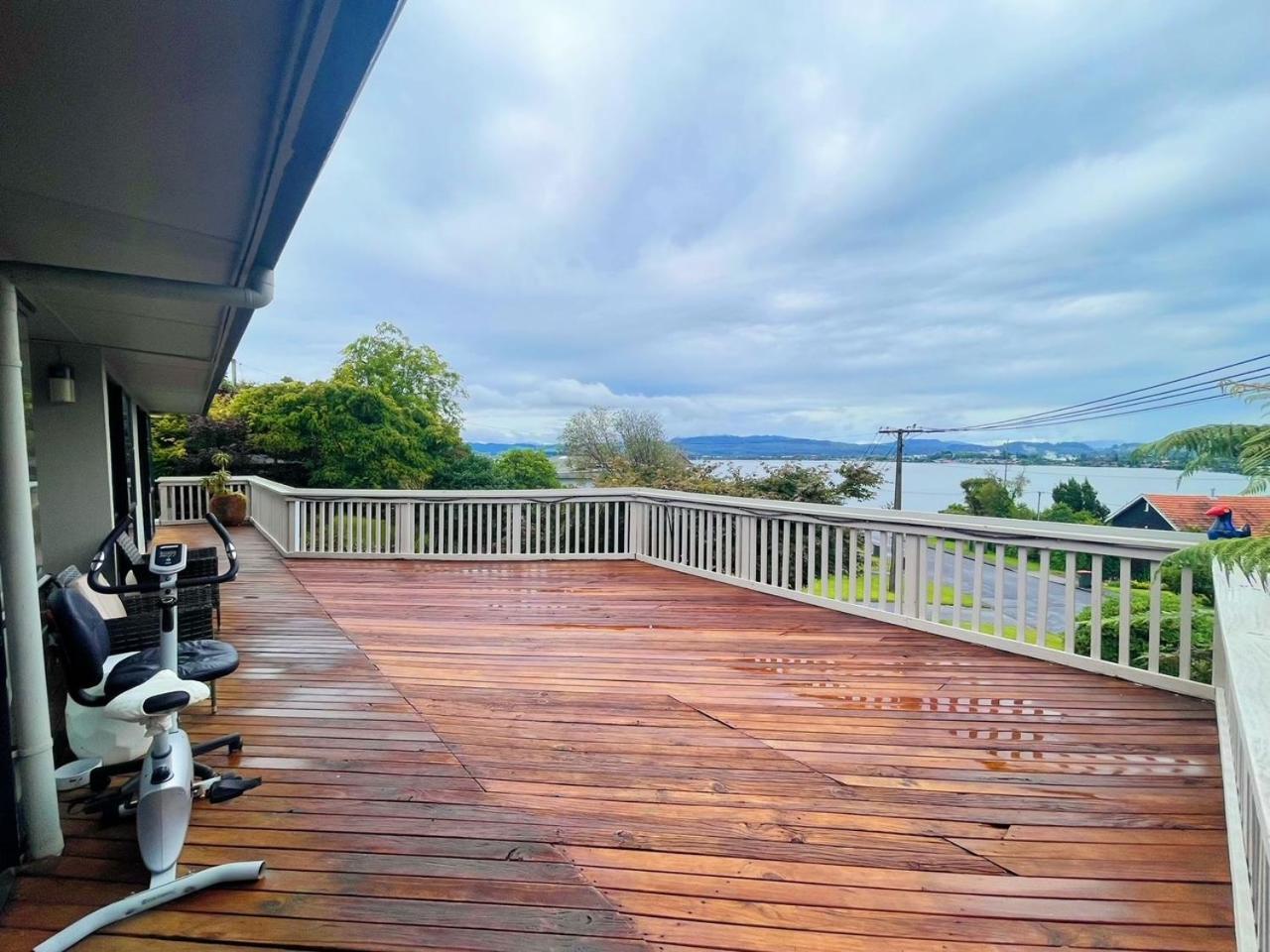 Premium Lake View Home โรโตรัว ภายนอก รูปภาพ